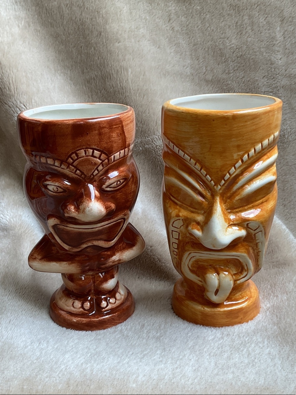 Pair of Ceramic Tiki Mugs in Brown and Amber